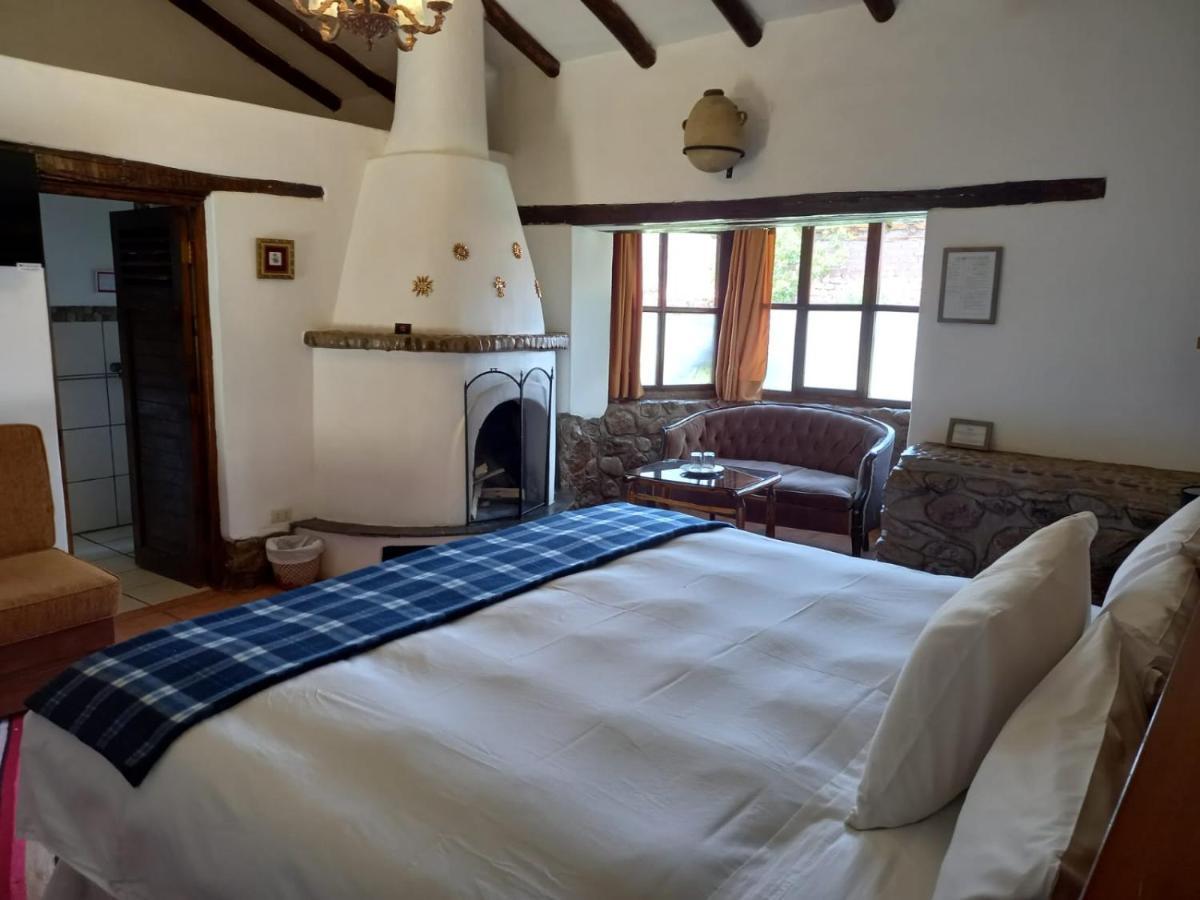 Lizzy Wasi Urubamba Hotell Exteriör bild