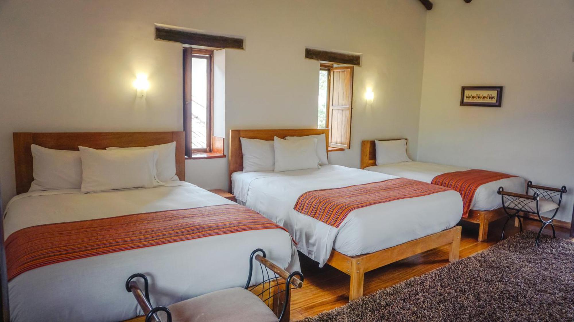 Lizzy Wasi Urubamba Hotell Exteriör bild