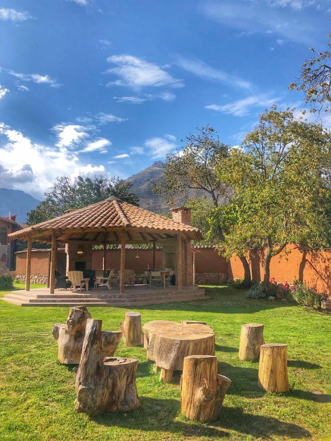 Lizzy Wasi Urubamba Hotell Exteriör bild